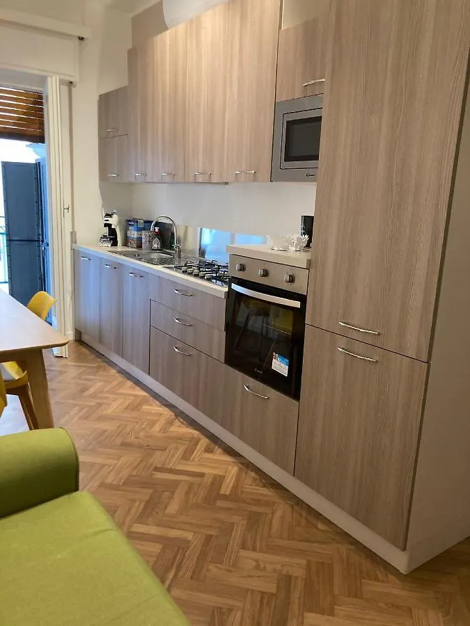 Casa Vacanze Monroe 팔레르모 아파트